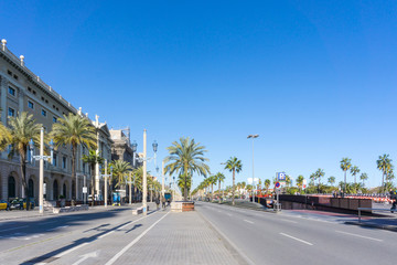 Obraz premium BARCELONA SPAIN - February 9, 2017: street view of Old town in Barcelona, is the capital city of the autonomous community of Catalonia in the Kingdom of Spain,February 9, 2017 in Barcelona Spain.