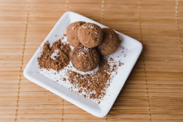 Homemade Healthy Raw Energy Sweet Balls