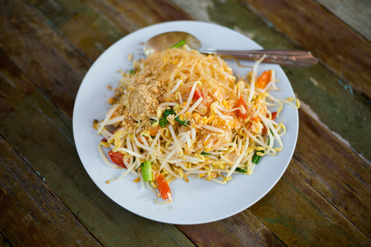 Fresh fried Pad thai