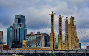 Fototapeta na wymiar Kansas City Skyline, performing arts district, Bartle Hall Pylons