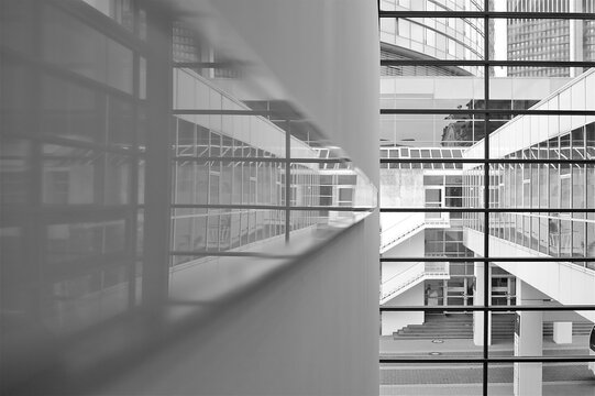 Glas und Spiegel