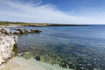 Vista panoramica della baia di Cala Rotonda, isola di Favignana IT	