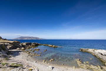 Fototapeta na wymiar Spiaggia di Cala Trapanese, isola di Favignana IT 