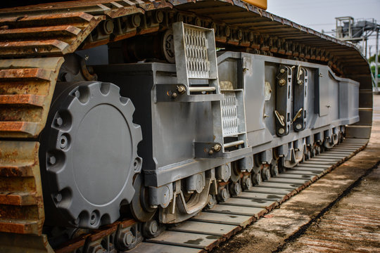 big chain wheel of crawler crane