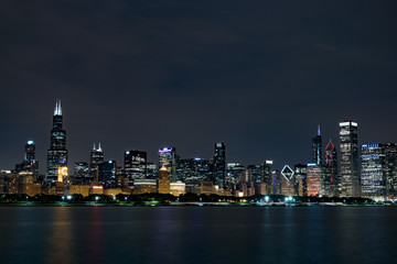 Fototapeta premium Chicago Skyline At Night