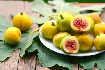Ripe sweet figs