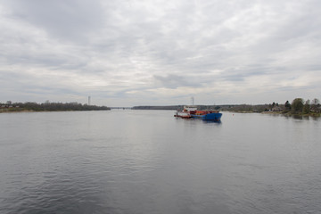 Obraz premium River ship