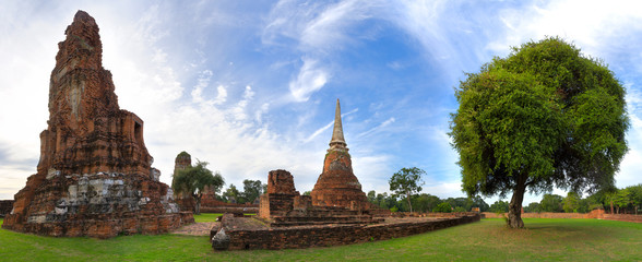 Fototapeta na wymiar Ruins of Ayutthaya, Historic Place of Thailand