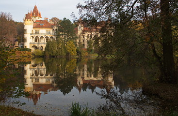 Schloss Zinkovy zwischen Klatovy und Nepomuk in Tschechien