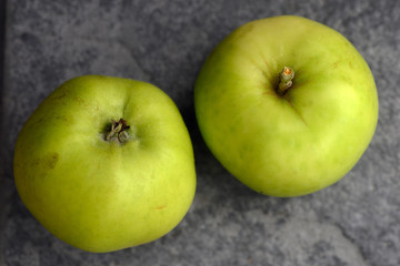 Äpple