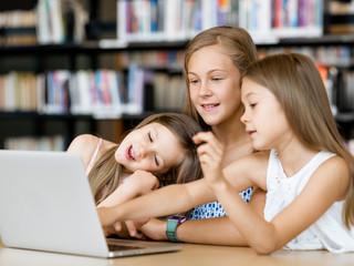 Obraz premium Technology in the library