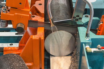 Metalworking equipment,semi-auto bandsaw machine