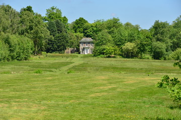 Obraz premium A very large lawn area on a country estate in Sussex