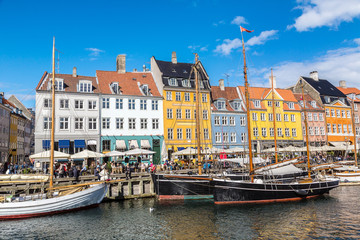Fototapeta na wymiar Nyhavn district in Copenhagen