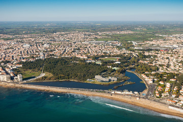 Le Lac de Tanchet, Les Sables-d'Olonne vue du ciel