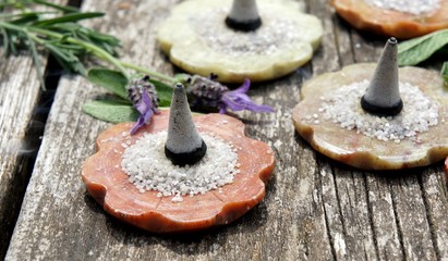 Auszeit, Räucherkegel, feiner Duft,