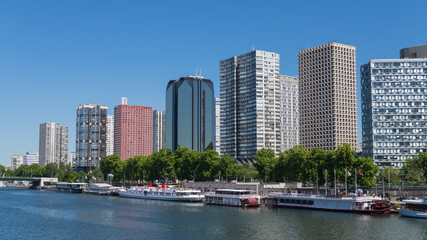Fototapeta na wymiar Paris, buildings on the Seine, Front de Seine, Grenelle district