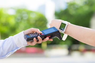 handy terminal and smart watch. Cashless settlement.