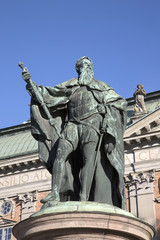 Fototapeta na wymiar Gustavo Erici Statue; Riddarhuset - Riddarhustorget Palace; Stockholm