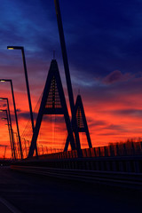 Obraz premium Highway bridge with dawn light