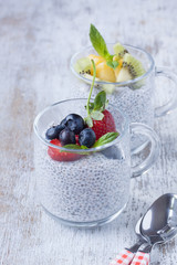 chia seed pudding with fresh fruits