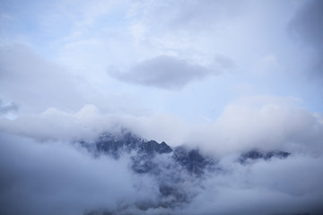 Fototapeta premium mount peak in a clouds