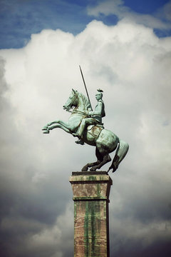Dusseldorf, Germany - Uhlans' Monument, bronze equestrian sculpture by  Richard Langerof inaugurated on 1929. It represents a soldier on a 15 m high column