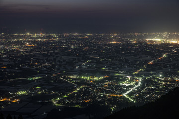 Fototapeta na wymiar 八乙女山から望む砺波平野の夜景