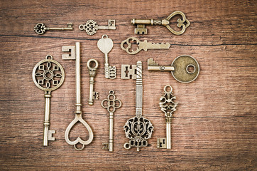 Fototapeta na wymiar Ornamental medieval vintage keys.