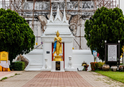 Buddha statue at Wat PraThat ThaUthen , Nakhonphanom Thailand.