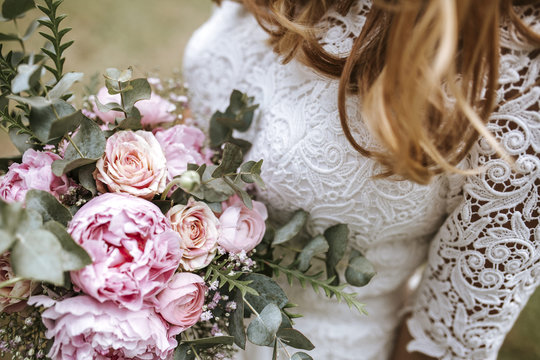 Bride holding Bouquet