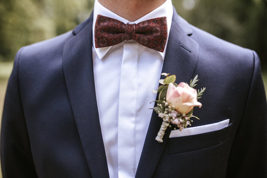 grooms bow tie