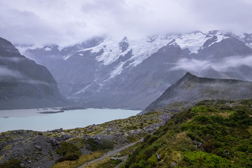 Hooker Valley Track, One of the most popular walks in Aoraki/Mt Cook National Park, New Zealand	