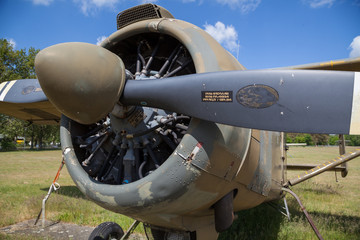 Motorflugzeug