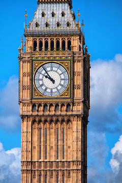 Big Ben close up view