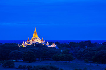 Naklejka premium Bagan, Myanmar