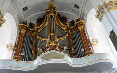 Orgelpfeifen der St. Michaeliskirche in Hamburg