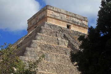 El Castillo temple, Chichen Itza 