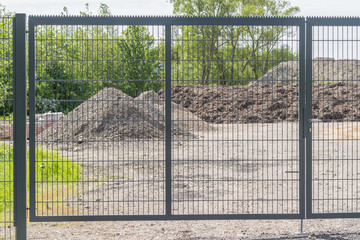 Zaun in anthrazit 