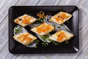 Pita bread wrapped with cottage cheese and vegetables