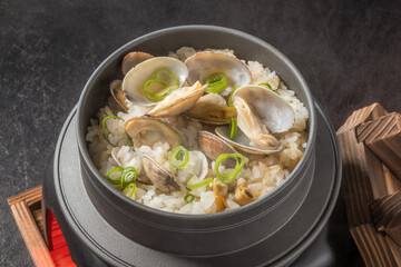 アサリの釜めし　Japanese clams cooked rice with clams