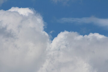 Санкт-Петербург. Утром небо так красиво было во время снимки фотографии я чувствоватль себя на небе.