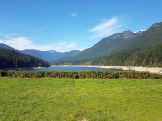 Naklejka premium Scenic View of Capilano River Regional Park in North Vancouver, Canada