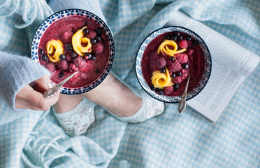 Tropical Protein Berry Smoothie Bowl