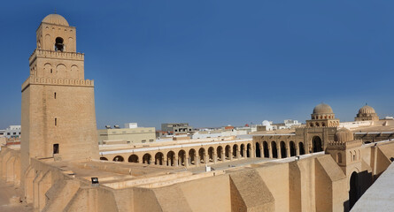 Fototapeta premium City in Tunisia. Summer journey.