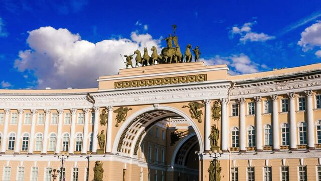St. Petersburg. Arch of the General staff. time laps.