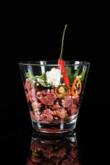beef tartare in the glass