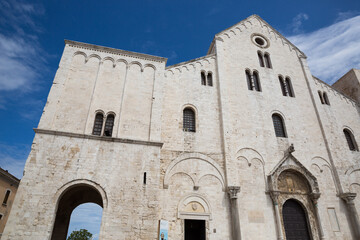 Fototapeta na wymiar Basilica di San Nicola di Bari