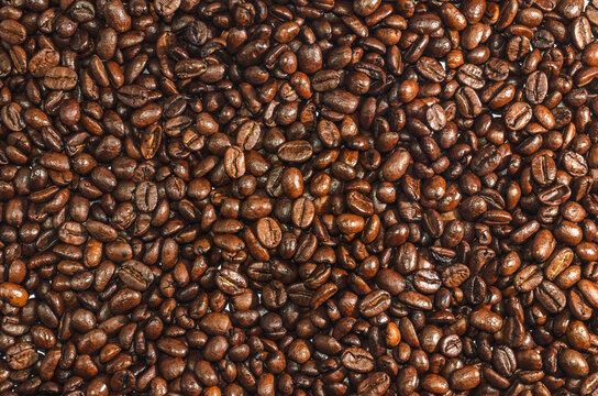 A surface of coffee beans © Maksim
