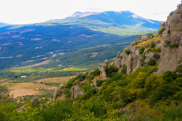 Fototapeta na wymiar view from the mountain Demerdzhi